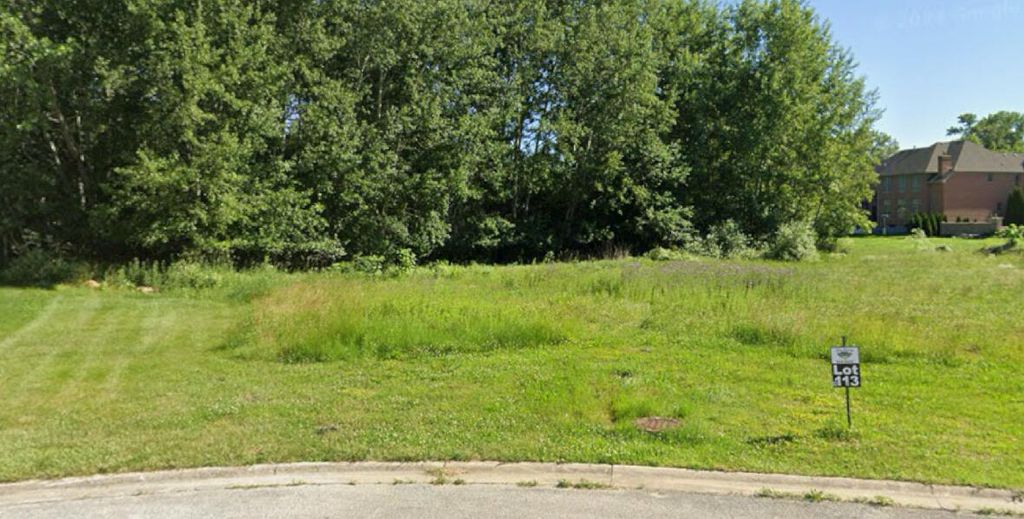 1023 Kensington Court, Schererville, IN 46375