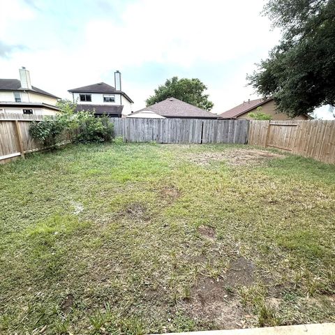 19851 Laurel Trail Drive, Cypress, TX 77433