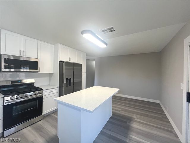 3801 Valley Forge Avenue, Las Vegas, NV 89110