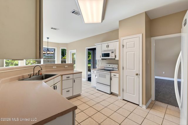 153 Spence Drive, Pass Christian, MS 39571