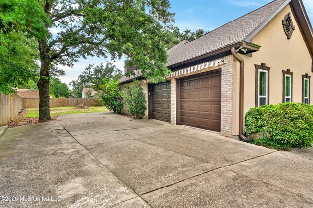 153 Spence Drive, Pass Christian, MS 39571