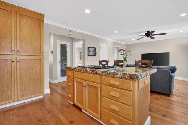 575 S O Street, Livermore, CA 94550