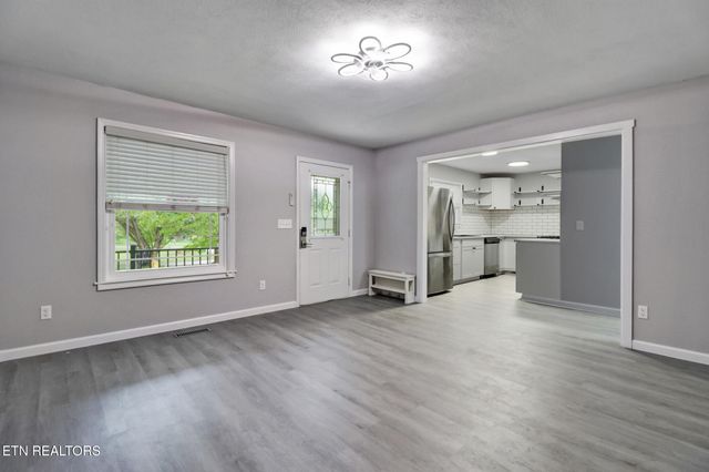851 Highland Lane, Crossville, TN 38555