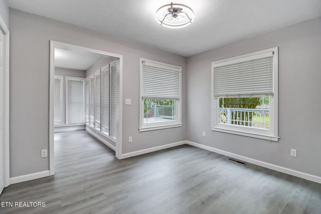 851 Highland Lane, Crossville, TN 38555
