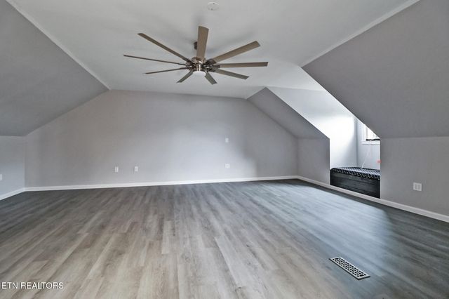 851 Highland Lane, Crossville, TN 38555