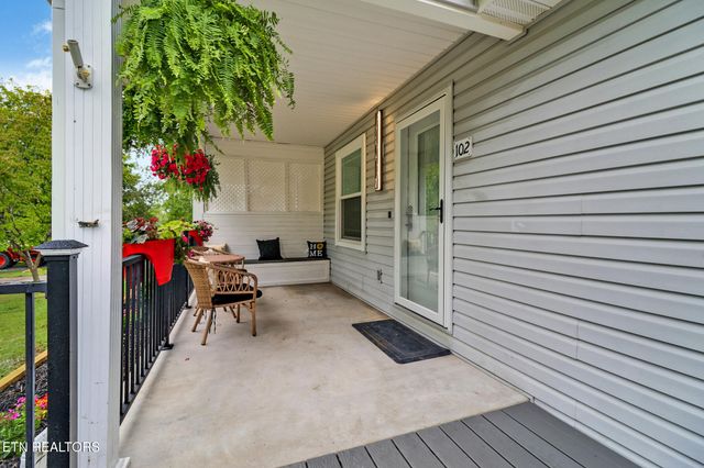 851 Highland Lane, Crossville, TN 38555