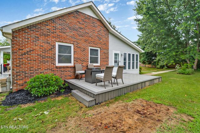 851 Highland Lane, Crossville, TN 38555