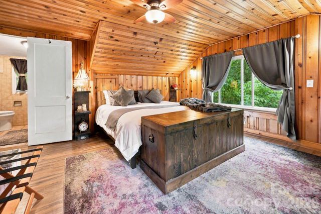 146 Chestnut Walk Drive, Waynesville, NC 28786