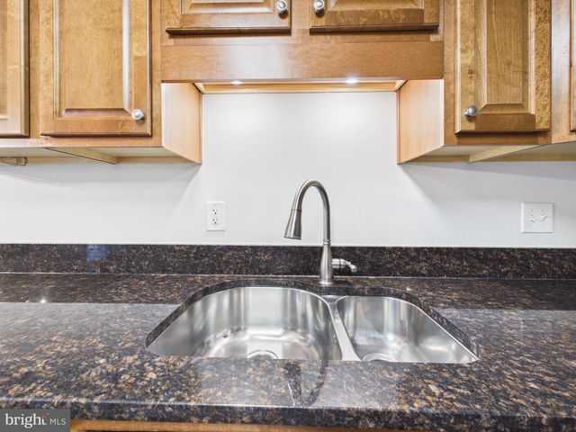 216 FINCHINGFIELD CT, Sterling, VA 20165