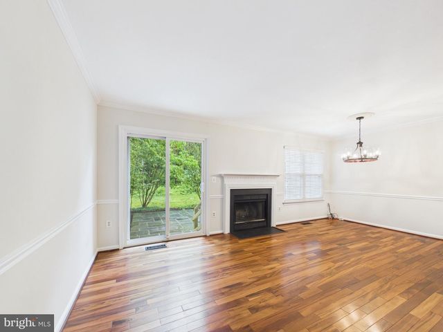 216 FINCHINGFIELD CT, Sterling, VA 20165