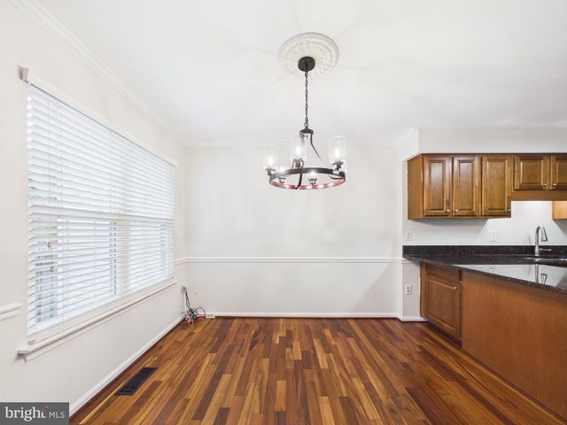 216 FINCHINGFIELD CT, Sterling, VA 20165