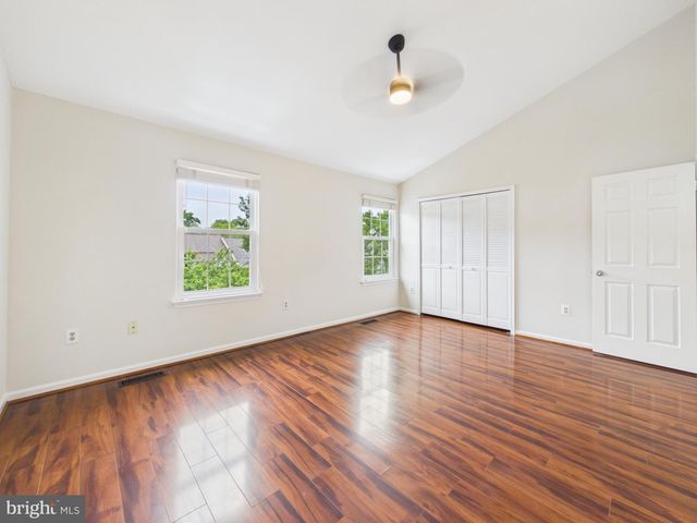 216 FINCHINGFIELD CT, Sterling, VA 20165
