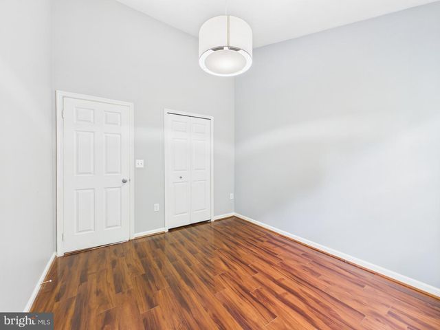 216 FINCHINGFIELD CT, Sterling, VA 20165
