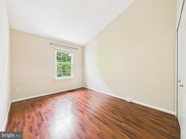 216 FINCHINGFIELD CT, Sterling, VA 20165