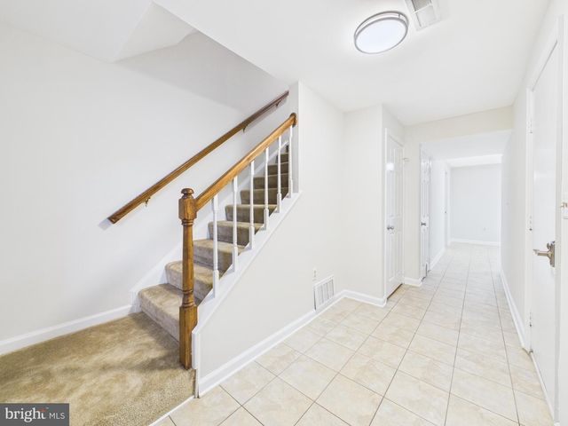 216 FINCHINGFIELD CT, Sterling, VA 20165