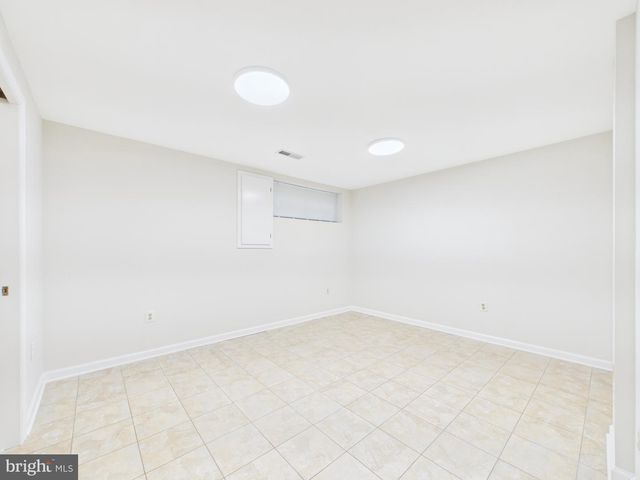 216 FINCHINGFIELD CT, Sterling, VA 20165