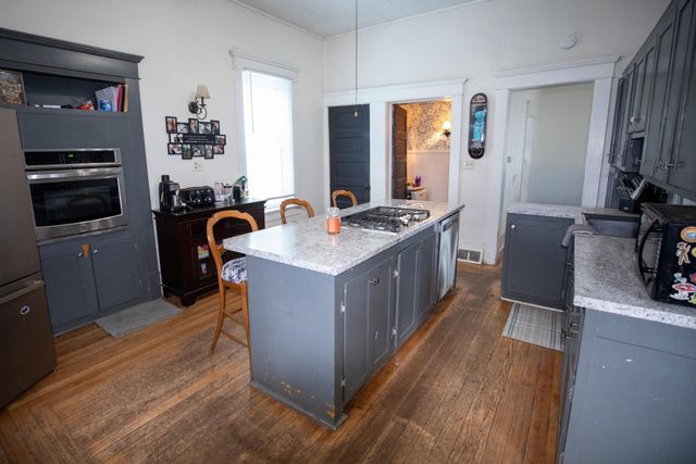 139 E Harrison Street, Plymouth, IN 46563