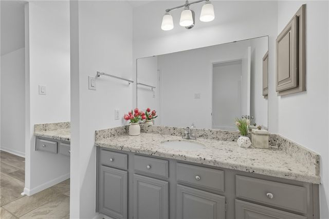 2826 Oakside Drive, Bryan, TX 77802