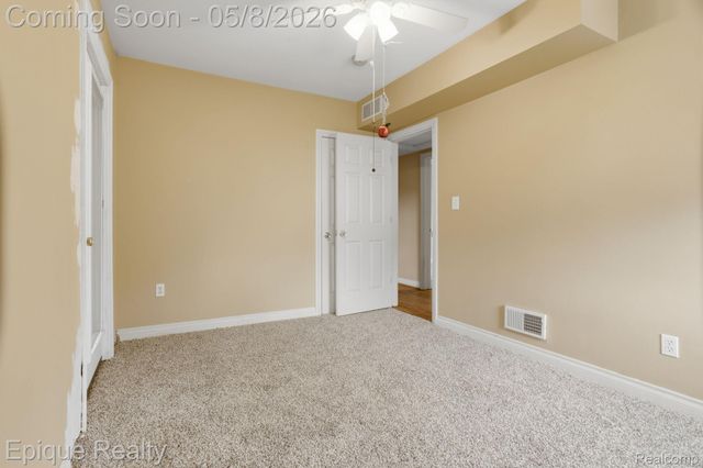53100 Washington Street, New Baltimore, MI 48047