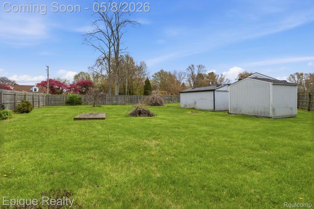 53100 Washington Street, New Baltimore, MI 48047
