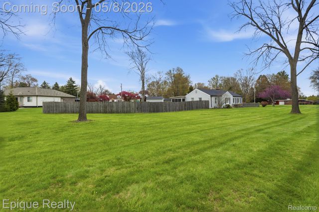 53100 Washington Street, New Baltimore, MI 48047