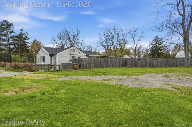 53100 Washington Street, New Baltimore, MI 48047
