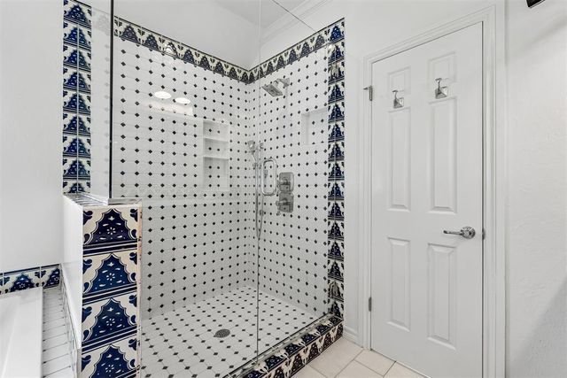 2017 Shadow Lake Drive, Edmond, OK 73025