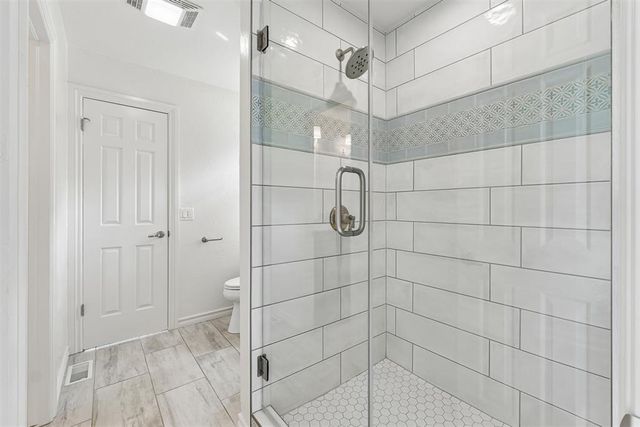 2017 Shadow Lake Drive, Edmond, OK 73025