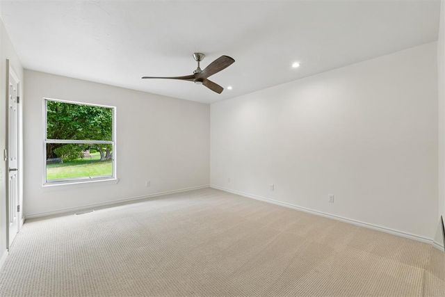 2017 Shadow Lake Drive, Edmond, OK 73025