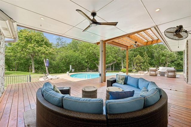 2017 Shadow Lake Drive, Edmond, OK 73025