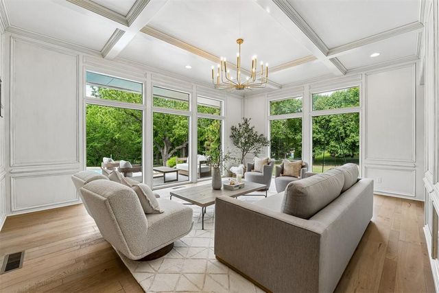 2017 Shadow Lake Drive, Edmond, OK 73025