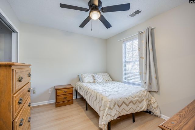 16 Glenn Knoll, Columbia, SC 29229