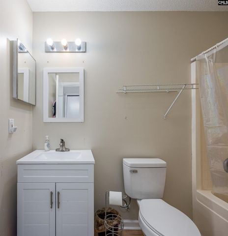 16 Glenn Knoll, Columbia, SC 29229