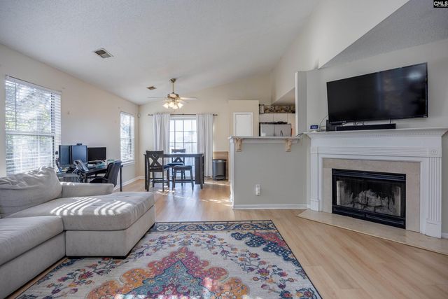 16 Glenn Knoll, Columbia, SC 29229