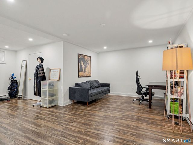 63 Maple Tree Avenue B, Stamford, CT 06906