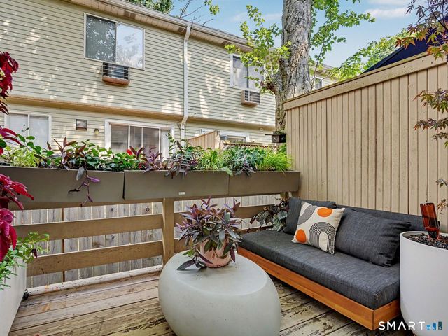 63 Maple Tree Avenue B, Stamford, CT 06906