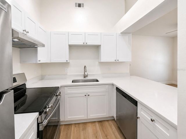 607 S WESTLAND AVENUE 19, Tampa, FL 33606