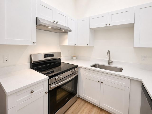 607 S WESTLAND AVENUE 19, Tampa, FL 33606