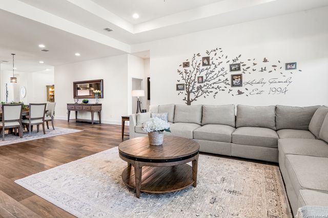 114 Sonrisa, Boerne, TX 78006