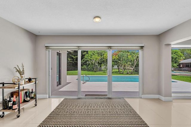 2070 NW 78TH Avenue, Sunrise, FL 33322