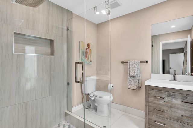 2070 NW 78TH Avenue, Sunrise, FL 33322