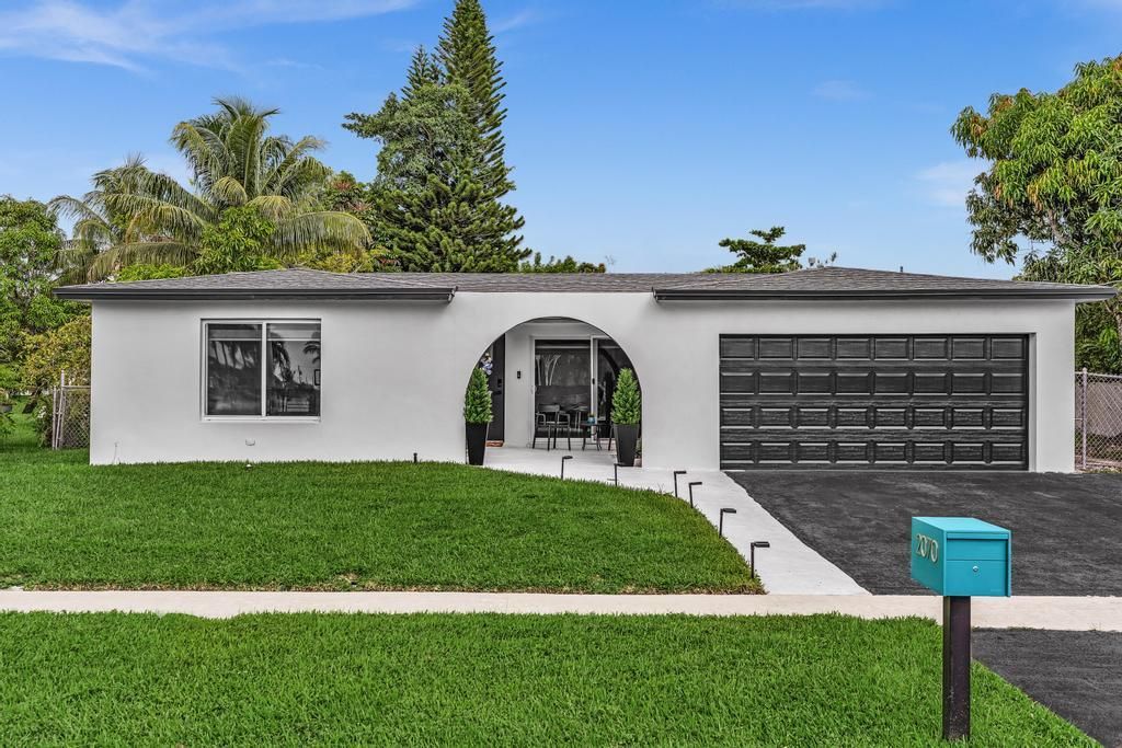 2070 NW 78TH Avenue, Sunrise, FL 33322