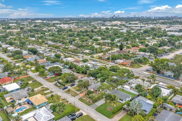 4630 NE 5TH Terrace, Oakland Park, FL 33334