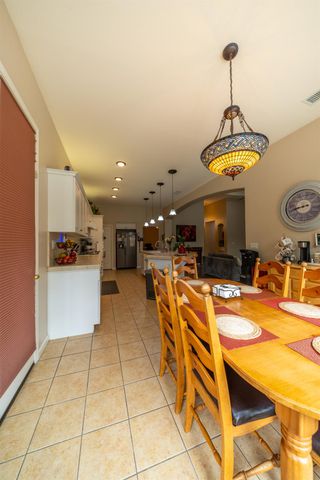 2162 Everglade Avenue, Clovis, CA 93619