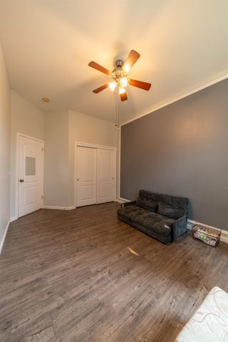 2162 Everglade Avenue, Clovis, CA 93619