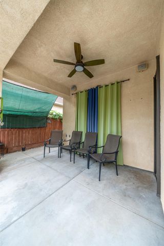 2162 Everglade Avenue, Clovis, CA 93619