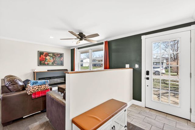 371 Banbury Drive, Columbus, OH 43230