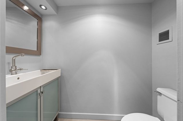 1006 1D Guadalupe St, Kerrville, TX 78028