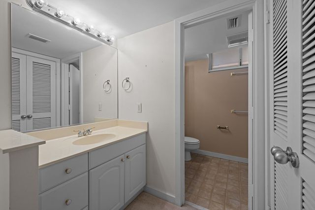 1006 1D Guadalupe St, Kerrville, TX 78028