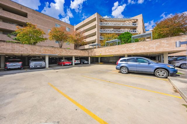 1006 1D Guadalupe St, Kerrville, TX 78028